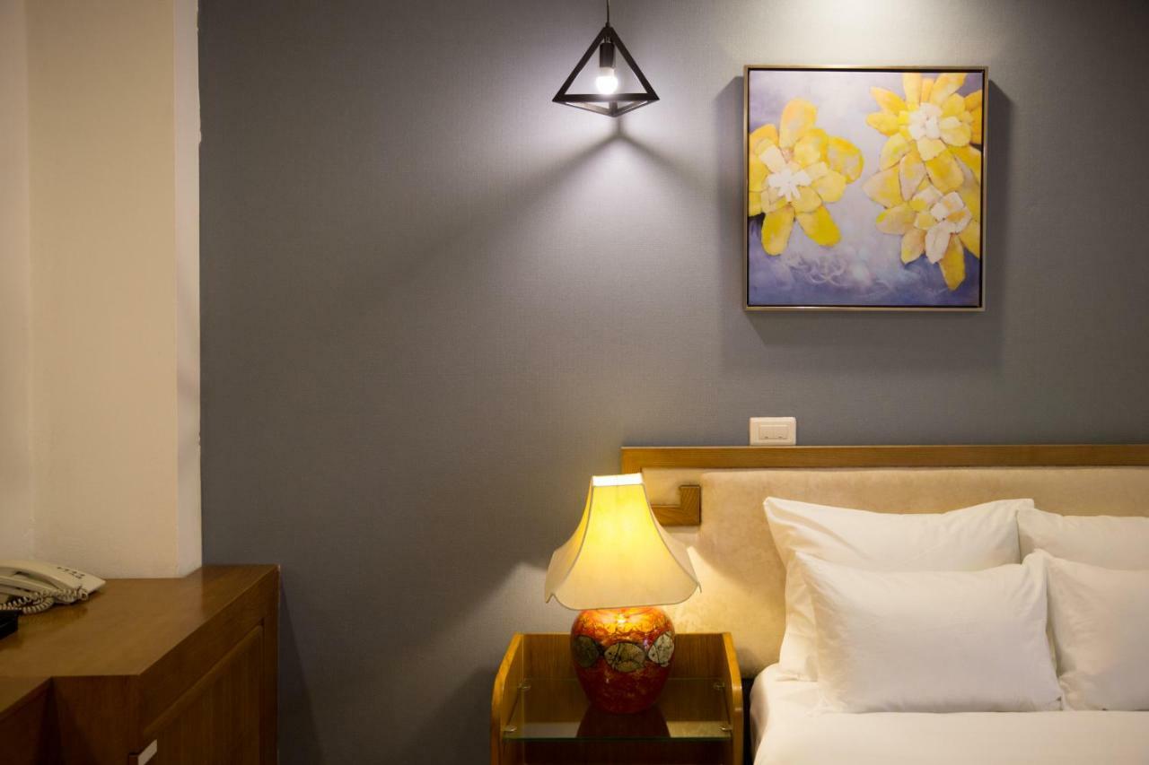 Aquamarine Hotel & Travel Hanoï Extérieur photo